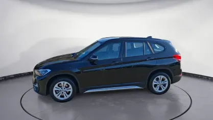 Gebraucht BMW X1 xLine 136 PS (100 kW) 2022 Schwarz SUV