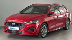 Fantastic red tc Gebraucht 2024 Ford Focus ST-Line X Kombi | 26.900 € (Guter Preis)