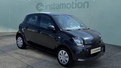 Schwarz Gebraucht 2022 Smart ForFour Electric Drive Limousine | 9.900 € (Fairer Preis)