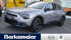 Grau Gebraucht 2023 Citroën e-C4 Shine Limousine | 19.490 € (Guter Preis)