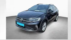 Deep black perleffekt Gebraucht 2024 VW Taigo Move SUV | 22.840 € (Fairer Preis)
