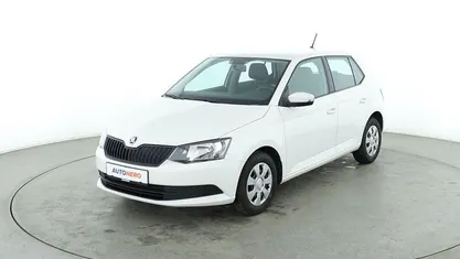 Gebraucht Skoda Fabia Active 60 PS (44 kW) 2016 Weiß Kleinwagen