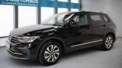 Schwarz Gebraucht 2023 VW Tiguan Active SUV | 26.980 € (Superpreis)