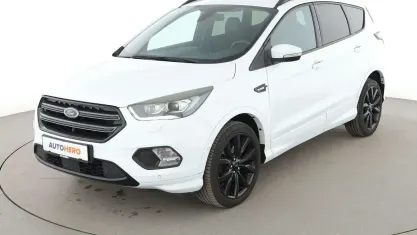 Gebraucht Ford Kuga ST-Line 150 PS (110 kW) 2018 Weiß SUV