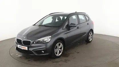 Grau Gebraucht 2018 BMW 220 Active Tourer Advantage Van / Kleinbus | 16.110 € (Fairer Preis)