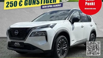Neu Nissan X-Trail N-Connecta 204 PS (150 kW) 2025 White / black SUV