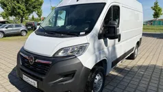 Weiß Gebraucht 2024 Opel Movano Van | 28.401 € (Guter Preis)