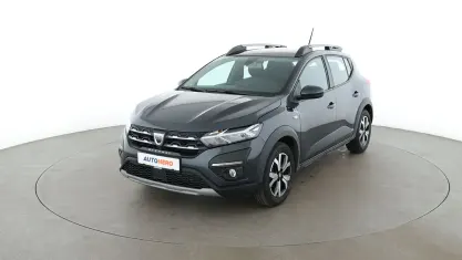 Gebraucht Dacia Sandero Comfort 91 PS (66 kW) 2021 Grau Limousine