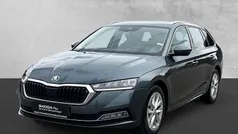 Grau Gebraucht 2021 Skoda Octavia Style Kombi | 21.990 € (Fairer Preis)
