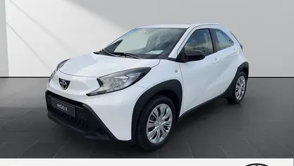 Gebraucht 2025 Toyota Aygo X Business Edition SUV | 17.690 € (Fairer Preis)