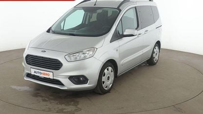 Occasion Ford Tourneo Titanium 101 ch (74 kW) 2019 Argent Monospace