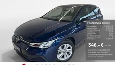 Blau Gebraucht 2023 VW Golf VIII Life Limousine | 25.480 € (Fairer Preis)