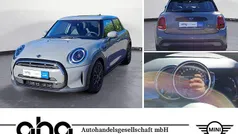 Grau Gebraucht 2022 Mini ONE Classic Kleinwagen | 19.930 € (Fairer Preis)
