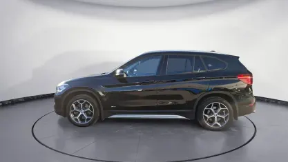 Używany BMW X1 xLine 192 KM (141 kW) 2017 Czarny SUV