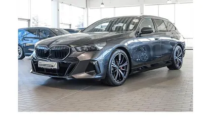 Gebraucht 2025 BMW 530 M Sport Kombi | 64.990 €