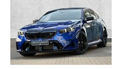 Neu BMW M5 M Sport 585 PS (430 kW) 2026 Blau Limousine