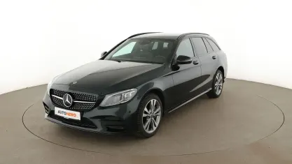Gebraucht Mercedes C300 AMG line 245 PS (180 kW) 2019 Grün Kombi