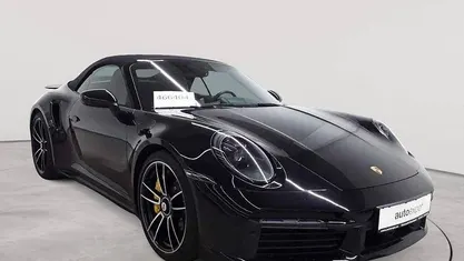Gebraucht Porsche 911 Turbo S Cabriolet 650 PS (478 kW) 2021 Tiefschwarzmeta/vd schwarz Cabrio