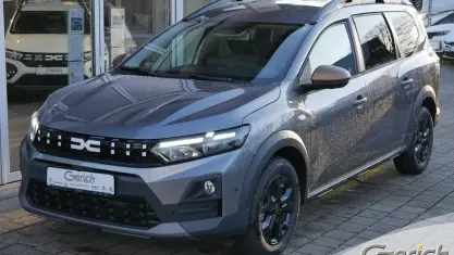Neu Dacia Jogger Extreme 158 PS (116 kW) 2026 Dolomitgrau metallic Van / Kleinbus