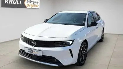 Gebraucht Opel Astra Business Elegance 131 PS (96 kW) 2024 Weiß Kleinwagen