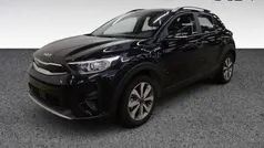 Auroraschwarz met. Gebraucht 2024 Kia Stonic Vision SUV | 19.590 € (Fairer Preis)