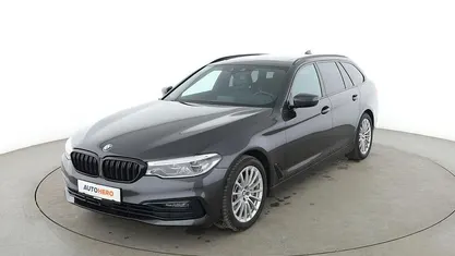 Grau Gebraucht 2019 BMW 540 Sport Line Kombi | 34.540 € (Guter Preis)