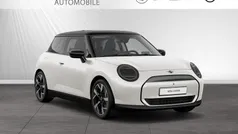 Nanuq white Gebraucht 2025 Mini Cooper Kleinwagen | 33.900 € (Fairer Preis)