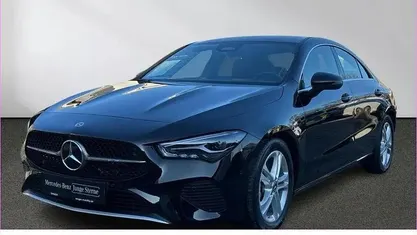 Gebraucht Mercedes CLA180 136 PS (100 kW) 2024 Schwarz Limousine