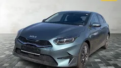 Grau Neu 2025 Kia Ceed 4 Limousine | 27.970 € (Fairer Preis)