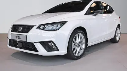 Weiß Neu 2026 Seat Ibiza FR Limousine | 26.779 € (Fairer Preis)
