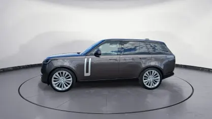 Używany Land Rover Range Rover First Edition 349 KM (256 kW) 2022 Szary SUV