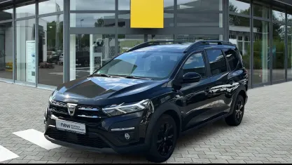 Gebraucht Dacia Jogger Extreme 110 PS (80 kW) 2023 Schwarz Van / Kleinbus