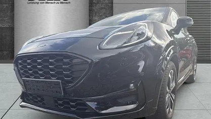 Obsidianschwarz metallic Gebraucht 2022 Ford Puma ST-Line X SUV | 22.850 € (Fairer Preis)