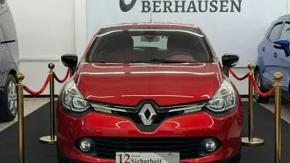 Gebraucht Renault Clio IV Luxe 90 PS (66 kW) 2013 Orange Limousine