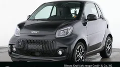 Schwarz Gebraucht 2023 Smart ForTwo Electric Drive Prime Exclusive Coupé | 17.900 € (Fairer Preis)