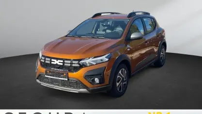Gebraucht Dacia Sandero Expression 91 PS (66 kW) 2023 Atacamaorange Limousine