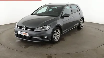 Gebraucht VW Golf VII Highline 150 PS (110 kW) 2019 Grau Limousine
