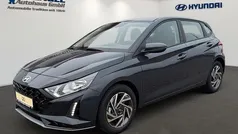 Aurora grey metallic Gebraucht 2025 Hyundai i20 Trend Kleinwagen | 22.420 € (Fairer Preis)