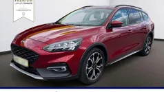 Rot Gebraucht 2019 Ford Focus Active Limousine | 15.990 € (Fairer Preis)