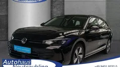 Grenadillschwarz Gebraucht 2024 VW Passat Kombi | 33.450 € (Fairer Preis)
