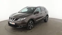 Braun Gebraucht 2014 Nissan Qashqai Tekna SUV | 11.900 € (Fairer Preis)