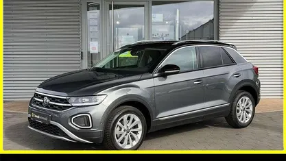 Gebraucht 2024 VW T-Roc Style SUV | 26.960 € (Guter Preis)
