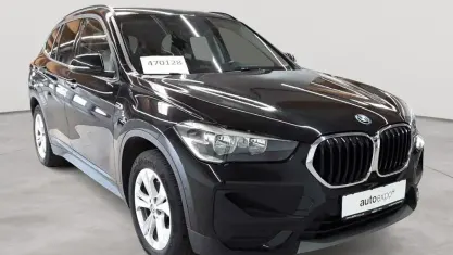 Gebraucht BMW X1 Advantage 125 PS (91 kW) 2022 Saphirschwarz metallic SUV