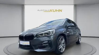 Używany BMW 218 Sport Line 140 KM (102 kW) 2019 Szary Kombi