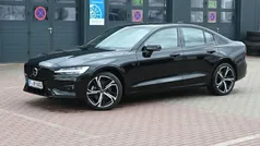 Onyx black / metallic Gebraucht 2023 Volvo S60 Plus Limousine | 38.900 € (Fairer Preis)