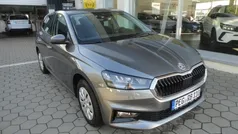 Grau Gebraucht 2023 Skoda Fabia Ambition Limousine | 16.870 € (Fairer Preis)