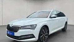 Grau Gebraucht 2024 Skoda Superb Selection Kombi | 43.980 € (Superpreis)