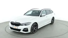 Weiß Gebraucht 2021 BMW 320 M Sport Kombi | 31.330 € (Fairer Preis)