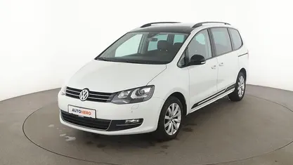 Gebraucht VW Sharan Highline 150 PS (110 kW) 2020 Weiß Van / Kleinbus