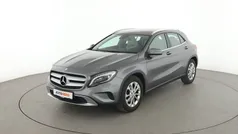 Grau Gebraucht 2015 Mercedes GLA200 Urban SUV | 17.090 € (Fairer Preis)